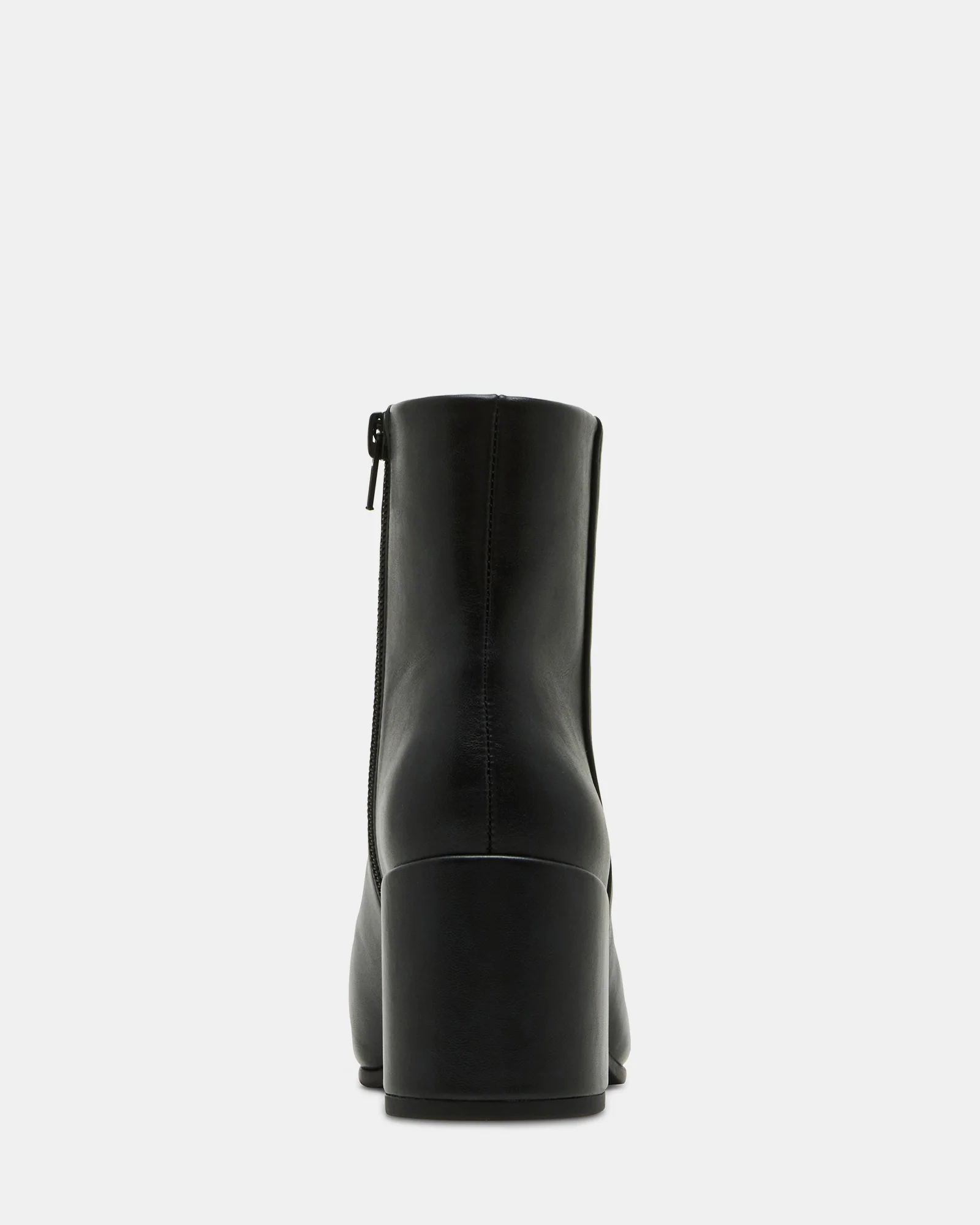 IZZY BLACK PARIS - Image 6