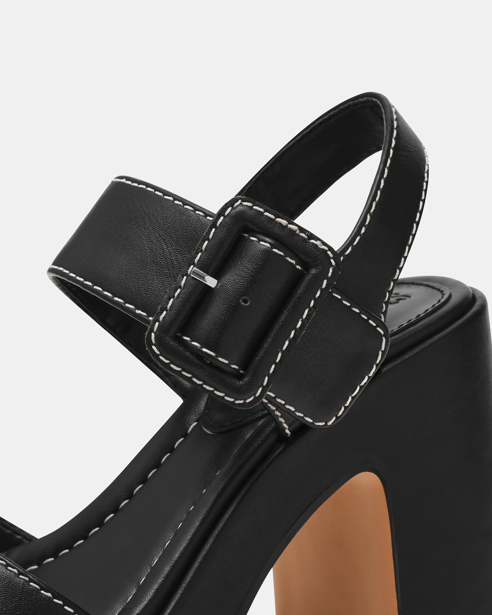 MODEL BLACK - Image 5